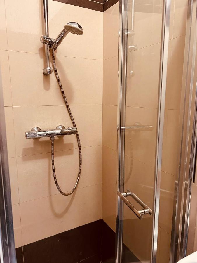 Kr Apartament Krakow Luaran gambar